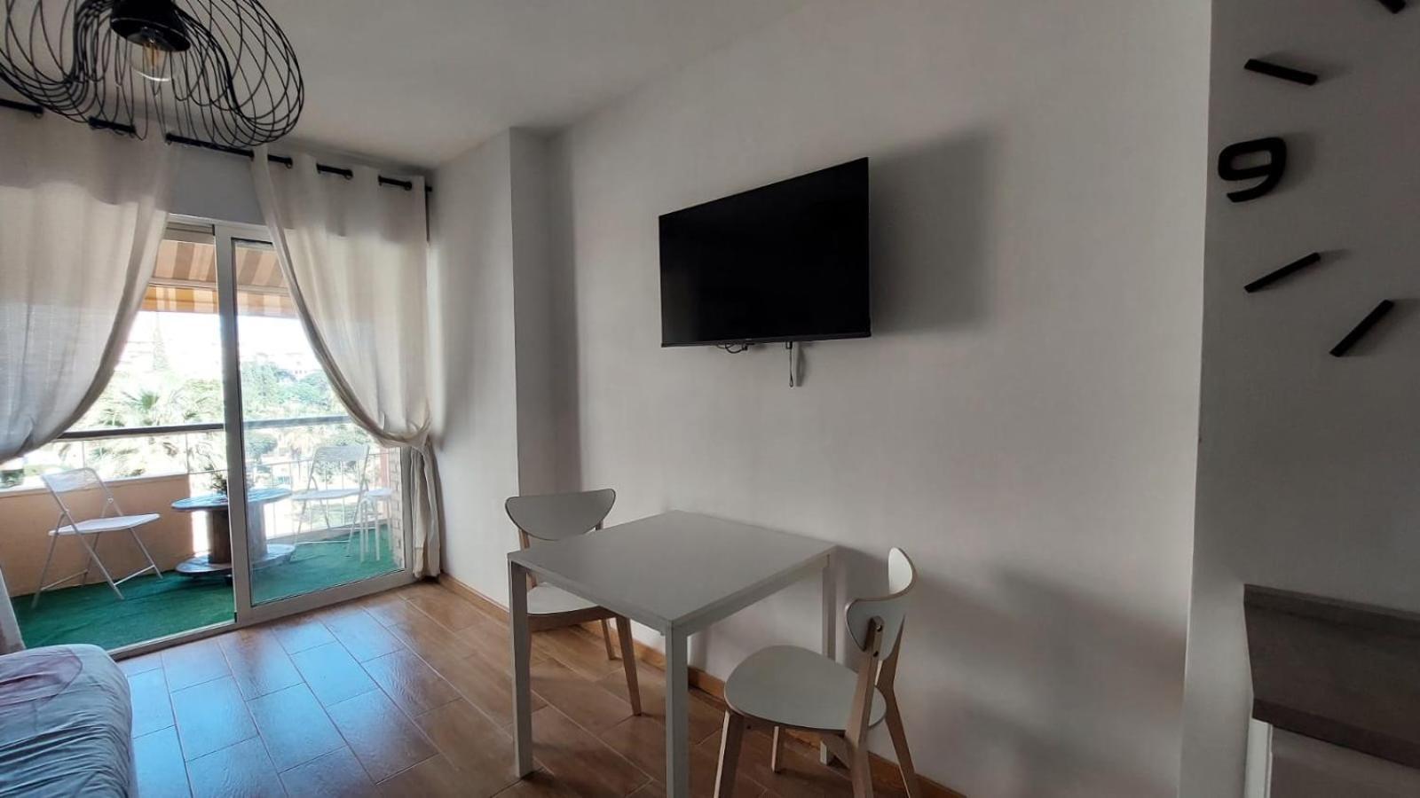 Appartamento Beautiful Flat Benalmádena Esterno foto